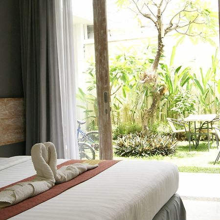 Sugiras Living Hotell Denpasar Exteriör bild