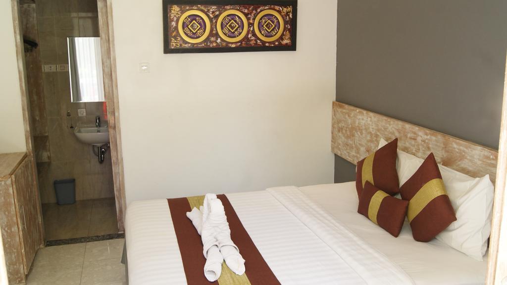 Sugiras Living Hotell Denpasar Exteriör bild